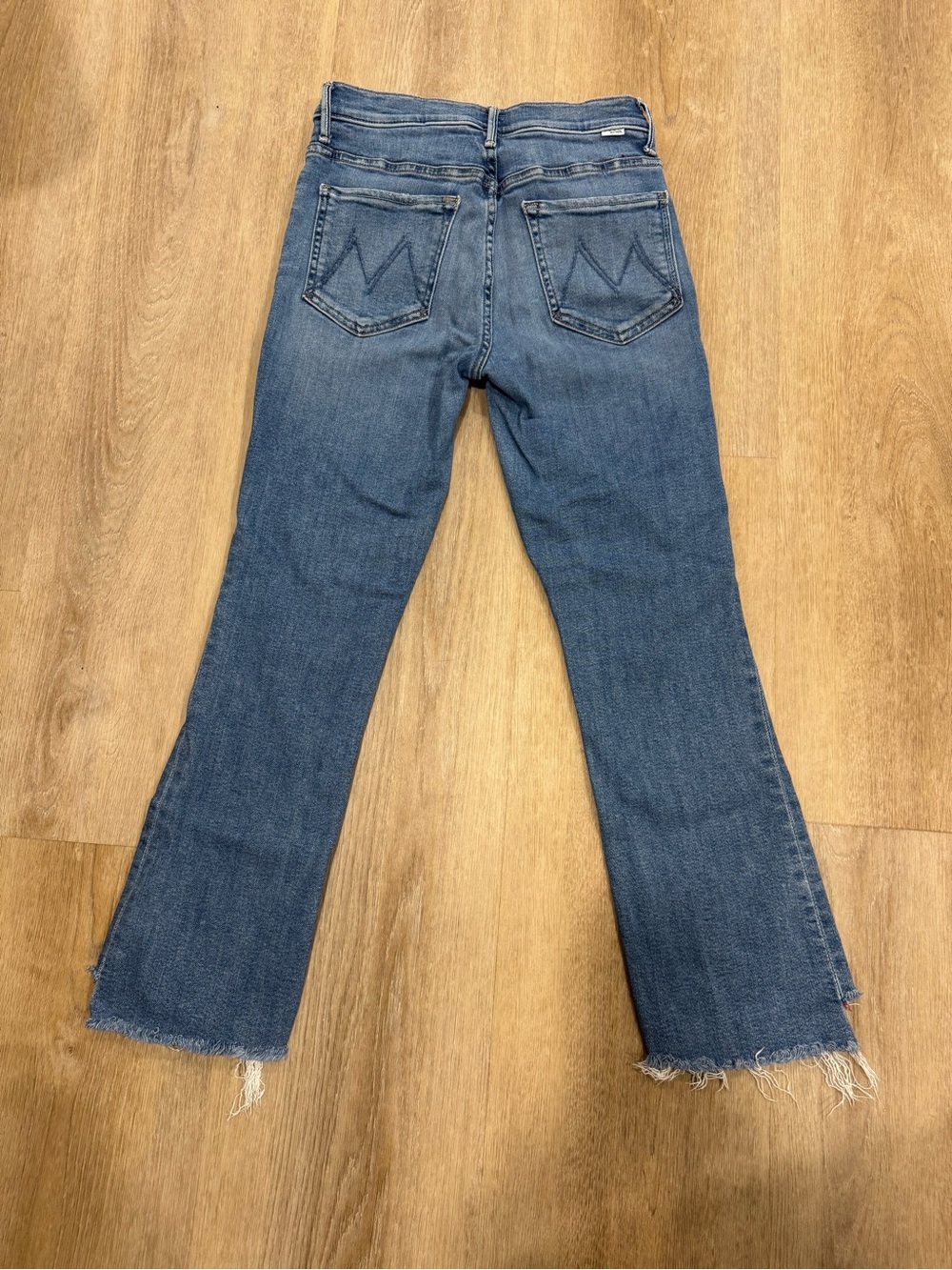 MOTHER The Insider Crop Step Fray Jeans - Picture 5 of 5